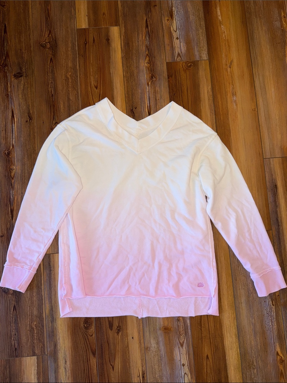 Club Social by Jadelynn Brooke Ombré Sweatshirt Size Small